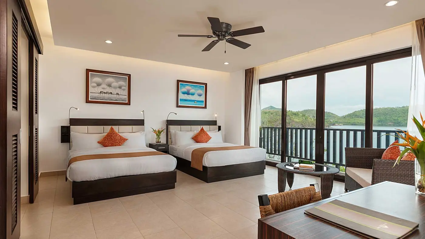 Busuanga Bay Lodge